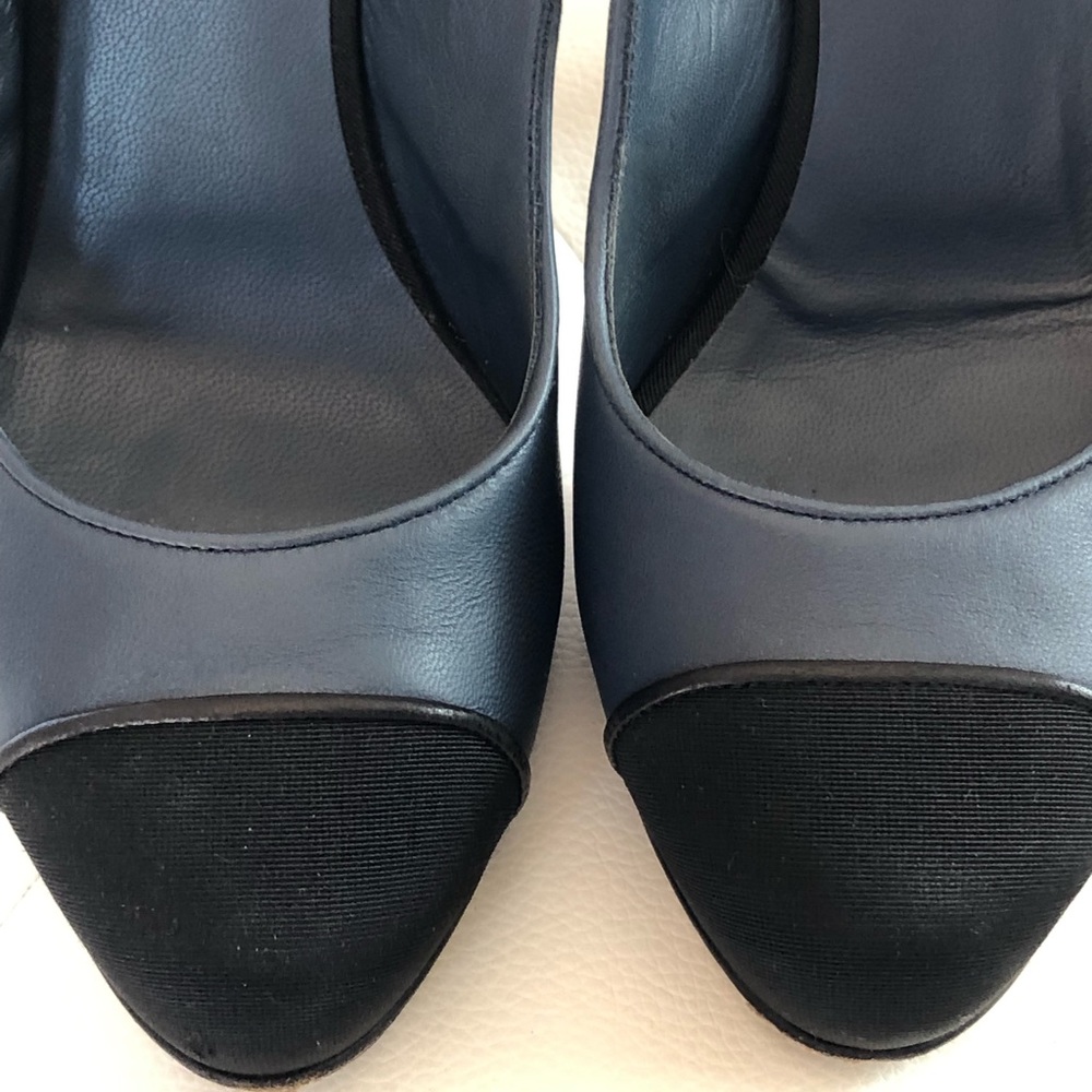 CHANEL Cap Toe Platform Slingback - Picture 3 of 8